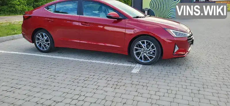 Седан Hyundai Elantra 2018 2 л. Автомат обл. Київська, Київ - Фото 1/21