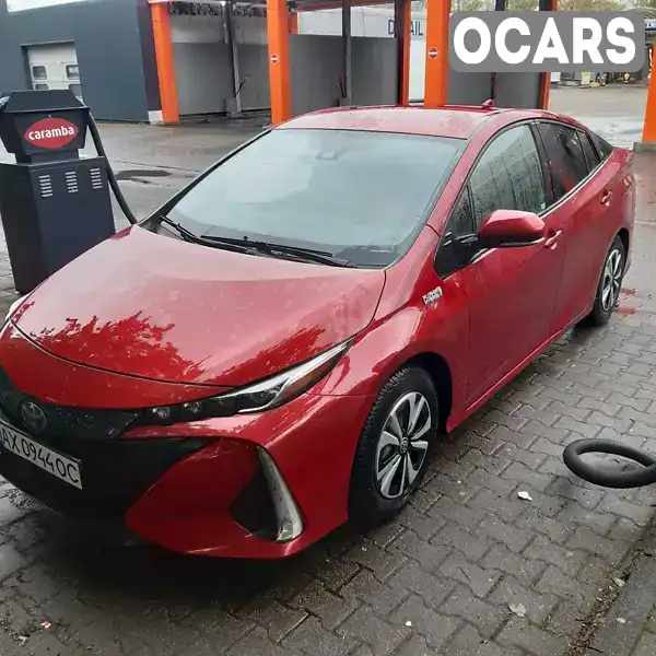 Хэтчбек Toyota Prius Prime 2018 1.8 л. Автомат обл. Киевская, Киев - Фото 1/21