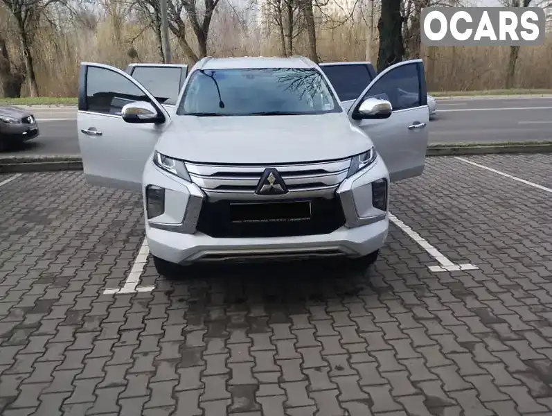 Позашляховик / Кросовер Mitsubishi Pajero Sport 2021 2.44 л. Ручна / Механіка обл. Рівненська, Млинів - Фото 1/15