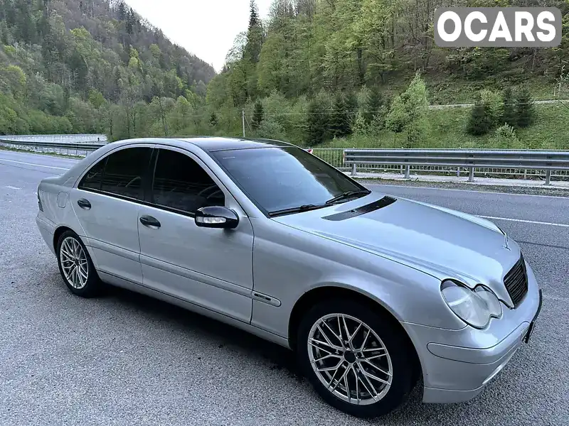 Седан Mercedes-Benz C-Class 2000 2 л. Ручна / Механіка обл. Закарпатська, Рахів - Фото 1/21