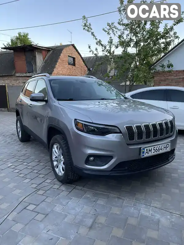 Позашляховик / Кросовер Jeep Cherokee 2018 2.36 л. Автомат обл. Житомирська, Житомир - Фото 1/8