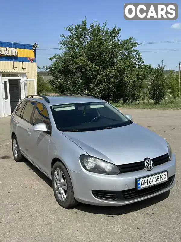 Універсал Volkswagen Golf 2012 1.6 л. Ручна / Механіка обл. Донецька, Краматорськ - Фото 1/17