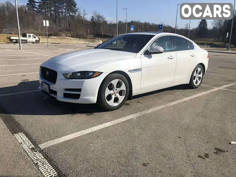 Седан Jaguar XE 2017 2 л. Автомат обл. Харківська, Харків - Фото 1/12