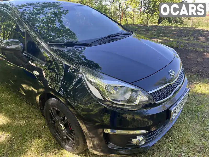 Седан Kia Rio 2017 1.37 л. Ручна / Механіка обл. Полтавська, Миргород - Фото 1/21