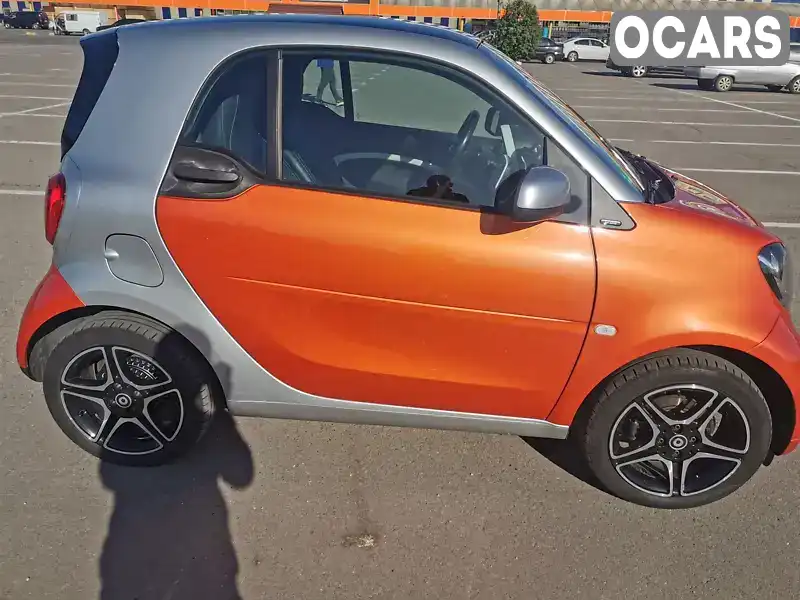 Купе Smart Fortwo 2015 1 л. Робот обл. Киевская, Киев - Фото 1/17