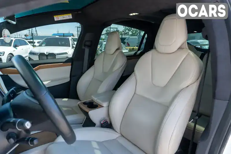 5YJXCCE24KF203334 Tesla Model X 2019 Внедорожник / Кроссовер  Фото 3