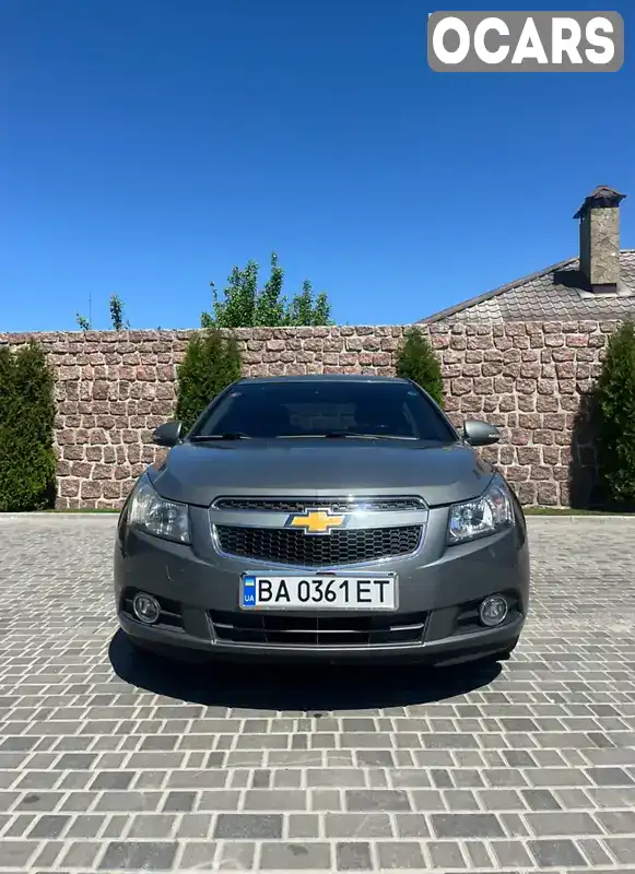 Седан Chevrolet Cruze 2010 1.8 л. Автомат обл. Кіровоградська, Кропивницький (Кіровоград) - Фото 1/18