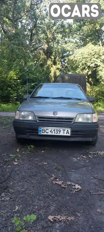 W0L000039L2662477 Opel Kadett 1990 Седан 1.6 л. Фото 3