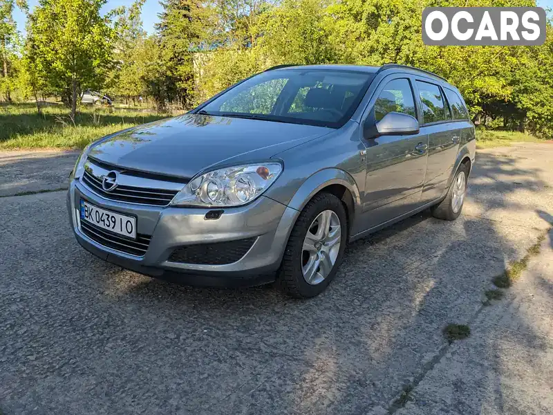 Універсал Opel Astra 2009 1.6 л. Ручна / Механіка обл. Рівненська, Вараш (Кузнецовськ) - Фото 1/21