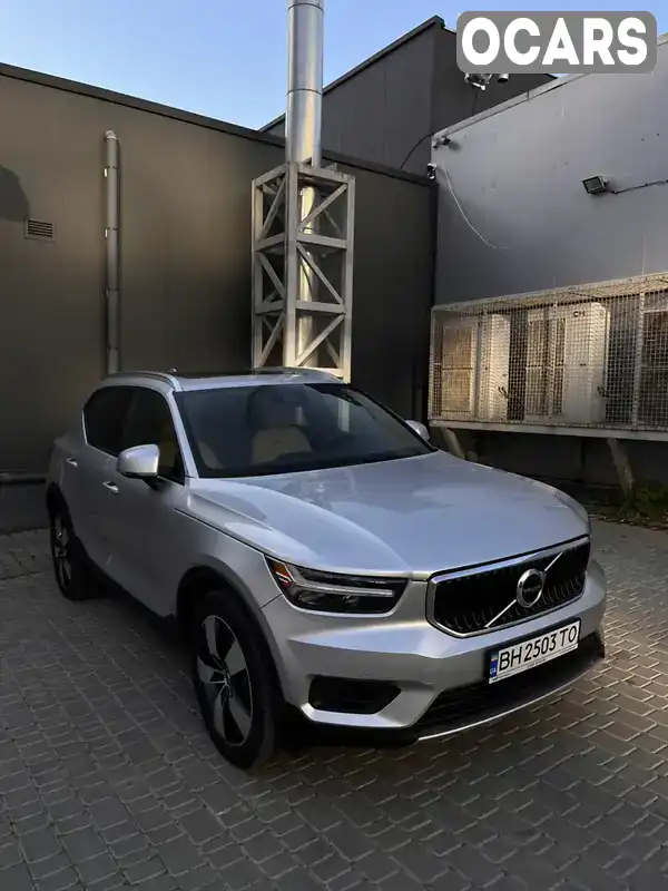 Внедорожник / Кроссовер Volvo XC40 2019 1.97 л. Автомат обл. Одесская, Одесса - Фото 1/19