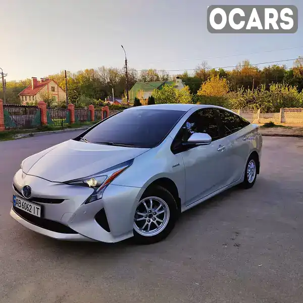 Хетчбек Toyota Prius 2017 1.8 л. Автомат обл. Вінницька, Вінниця - Фото 1/21