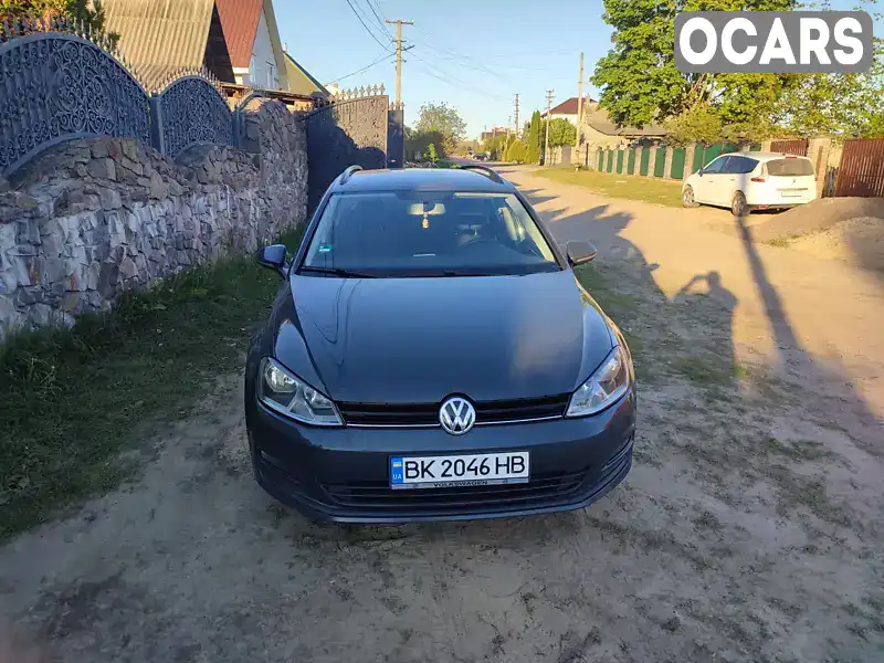 Універсал Volkswagen Golf 2015 1.6 л. Ручна / Механіка обл. Рівненська, Рокитне - Фото 1/11