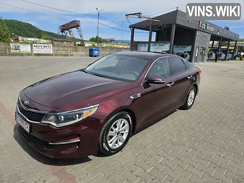 Седан Kia Optima 2015 2.36 л. Автомат обл. Закарпатська, Ужгород - Фото 1/21