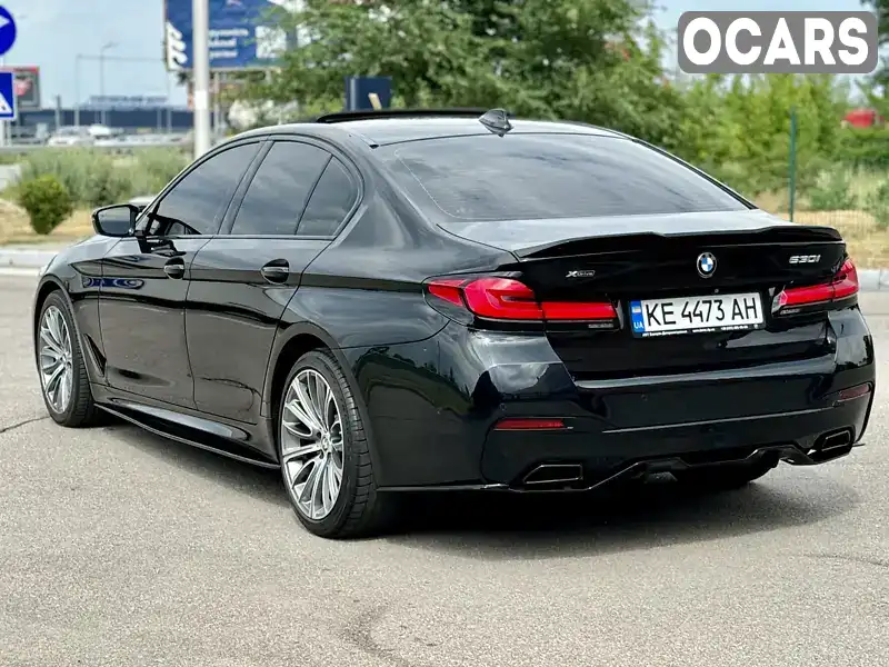 WBAJA7C51JWC77045 BMW 5 Series 2018 Седан 2 л. Фото 8