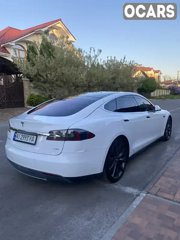 5YJSA1S25FF100857 Tesla Model S 2015 Ліфтбек  Фото 2