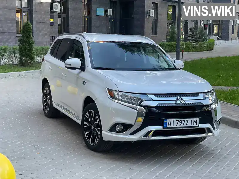 Позашляховик / Кросовер Mitsubishi Outlander 2018 2 л. Автомат обл. Київська, Київ - Фото 1/21