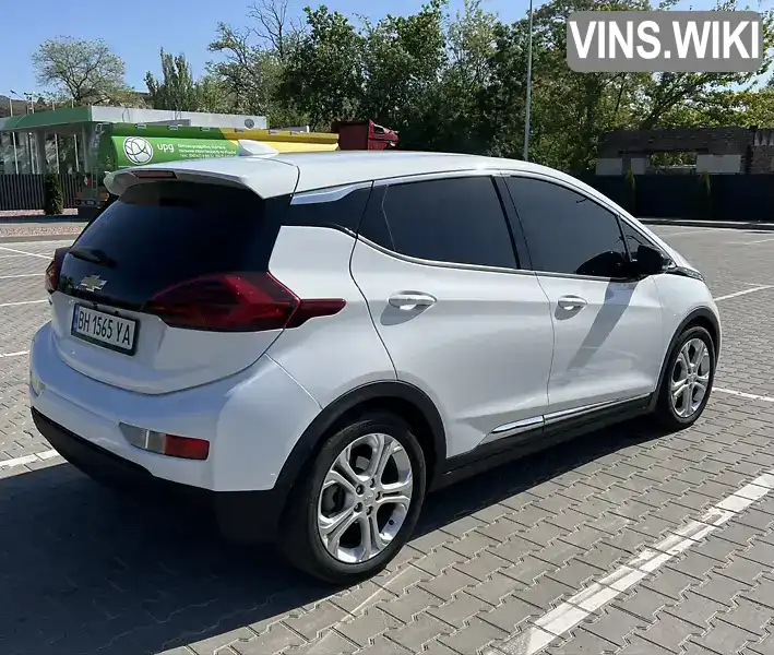 1G1FW6S03K4115673 Chevrolet Bolt EV 2018 Хетчбек  Фото 2