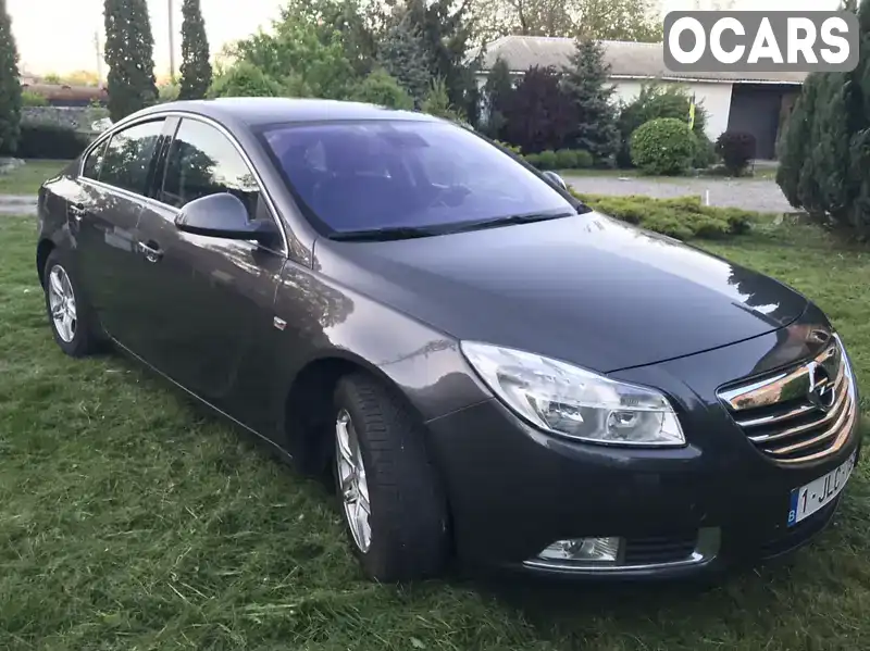 Седан Opel Insignia 2010 2 л. Ручная / Механика обл. Кировоградская, Знаменка - Фото 1/21