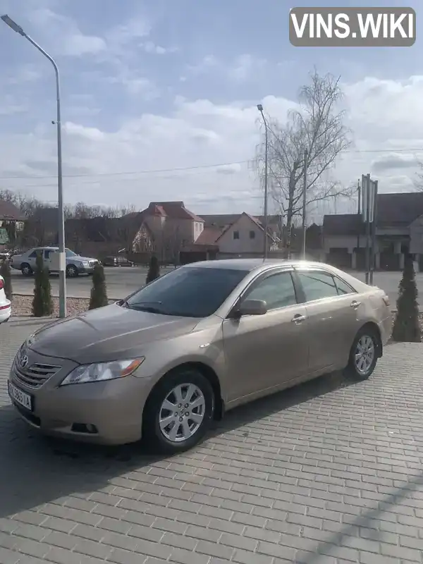 Седан Toyota Camry 2006 2.4 л. Ручна / Механіка обл. Львівська, Львів - Фото 1/21