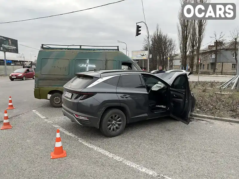 Внедорожник / Кроссовер Hyundai Tucson 2023 2 л. Автомат обл. Днепропетровская, Павлоград - Фото 1/6