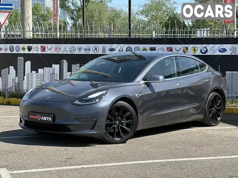 Седан Tesla Model 3 2019 null_content л. Автомат обл. Київська, Бориспіль - Фото 1/21