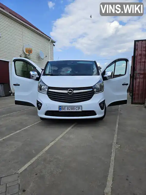 Мінівен Opel Vivaro 2019 1.6 л. Ручна / Механіка обл. Миколаївська, Баштанка - Фото 1/17