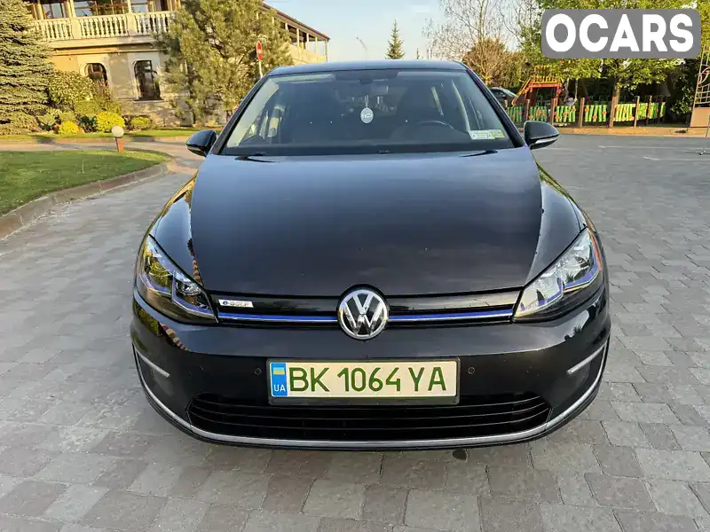 WVWPR7AU3HW953910 Volkswagen e-Golf 2017 Хетчбек  Фото 5