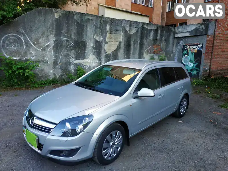 Універсал Opel Astra 2010 1.6 л. Ручна / Механіка обл. Полтавська, Полтава - Фото 1/10