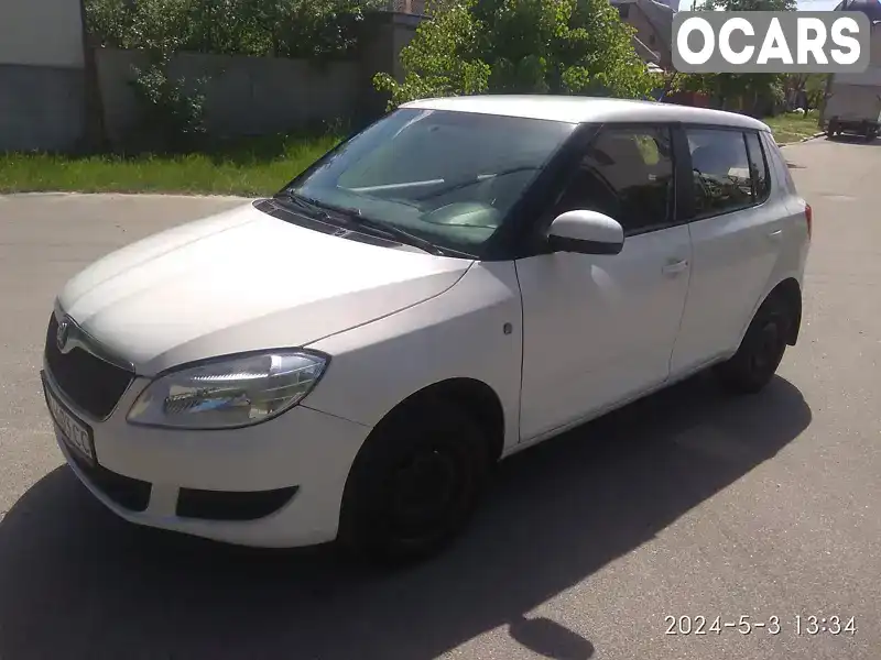 TMBEC45J3FB500351 Skoda Fabia 2014 Хэтчбек 1.4 л. Фото 1