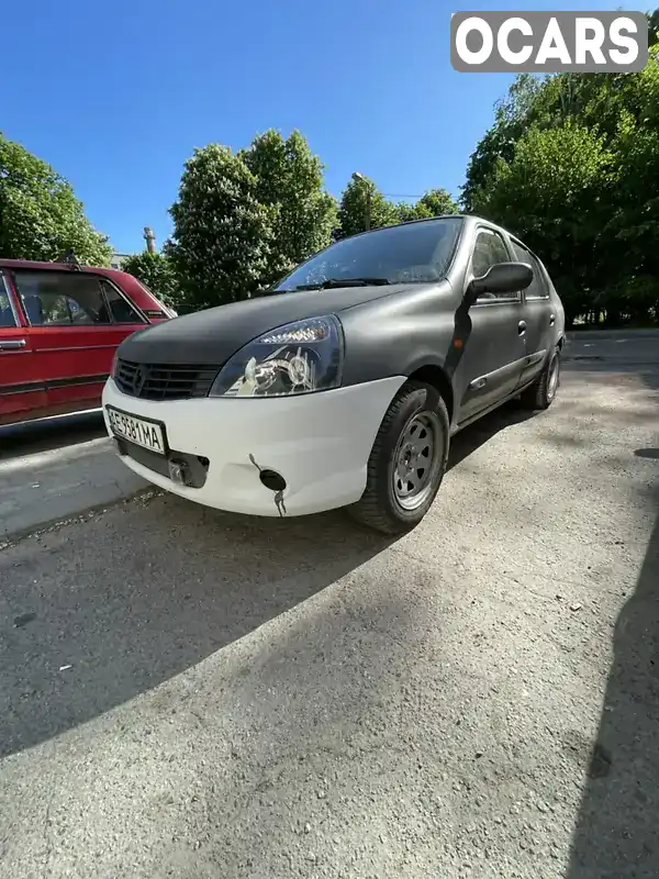 Седан Renault Symbol 2003 1.39 л. Ручная / Механика обл. Днепропетровская, Днепр (Днепропетровск) - Фото 1/7