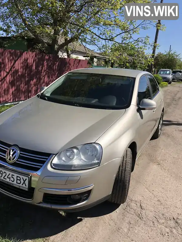 Y6UZZZ1KZ8M135399 Volkswagen Jetta 2008 Седан 1.9 л. Фото 1