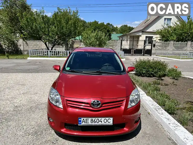 Хэтчбек Toyota Auris 2010 1.33 л. Ручная / Механика обл. Днепропетровская, Днепр (Днепропетровск) - Фото 1/9