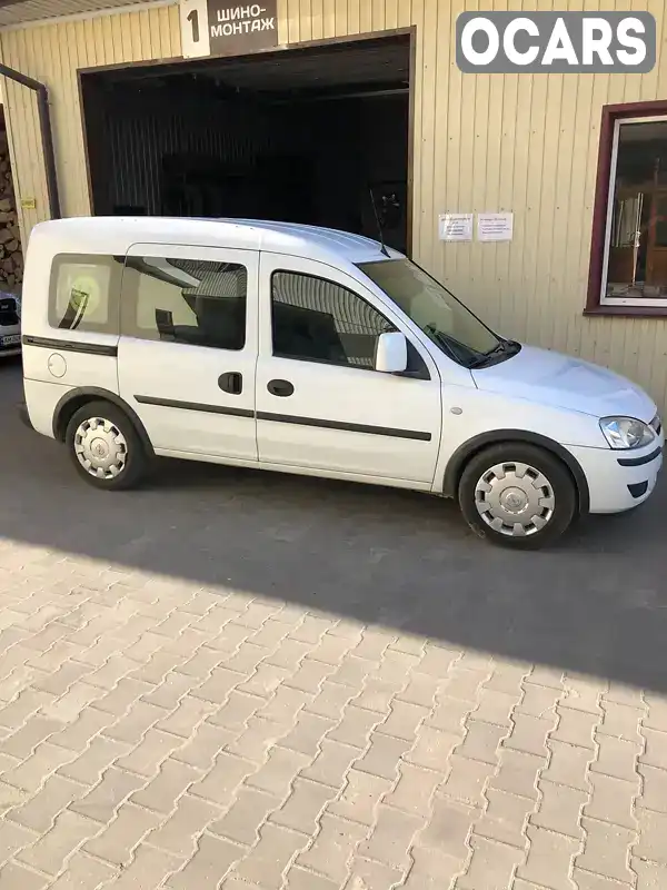 Мінівен Opel Combo 2010 1.25 л. Ручна / Механіка обл. Житомирська, Звягель - Фото 1/12