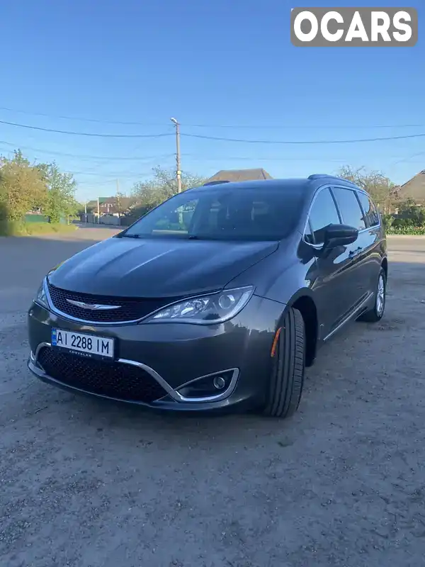 Мінівен Chrysler Pacifica 2017 3.61 л. Автомат обл. Київська, Бровари - Фото 1/21