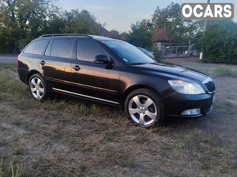 Універсал Skoda Octavia 2009 1.8 л. Ручна / Механіка обл. Закарпатська, Ужгород - Фото 1/21