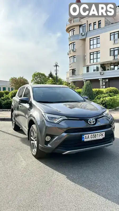 Позашляховик / Кросовер Toyota RAV4 2017 2.49 л. Варіатор обл. Львівська, Трускавець - Фото 1/21