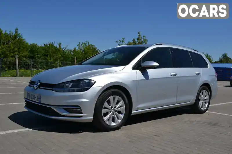 Універсал Volkswagen Golf 2019 1.6 л. Автомат обл. Рівненська, Дубно - Фото 1/21