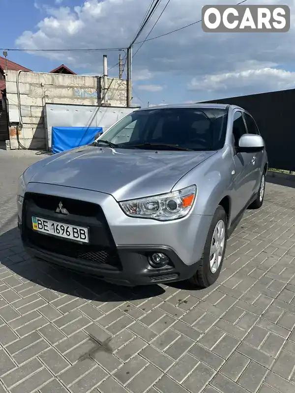 Позашляховик / Кросовер Mitsubishi ASX 2011 1.59 л. Ручна / Механіка обл. Миколаївська, Миколаїв - Фото 1/17