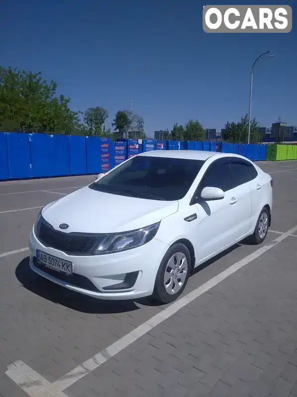 Седан Kia Rio 2013 1.4 л. Ручна / Механіка обл. Вінницька, Вінниця - Фото 1/21