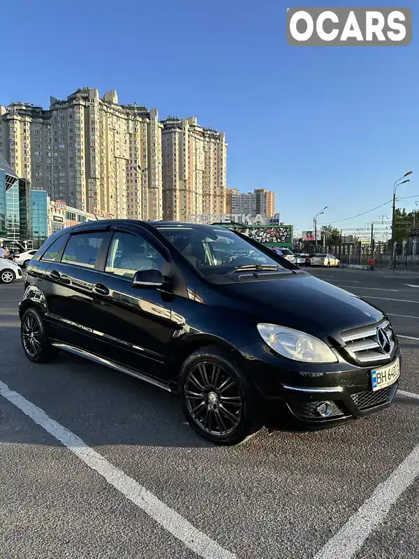 WDD2452322J678123 Mercedes-Benz B-Class 2011 Хетчбек 1.7 л. Фото 2