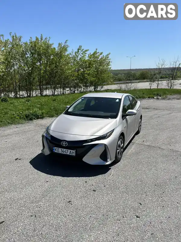 Хетчбек Toyota Prius Prime 2019 1.8 л. Варіатор обл. Дніпропетровська, Дніпро (Дніпропетровськ) - Фото 1/21