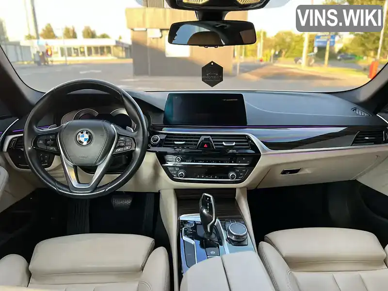 WBAJA9C56JB249953 BMW 5 Series 2018 Седан 2 л. Фото 3