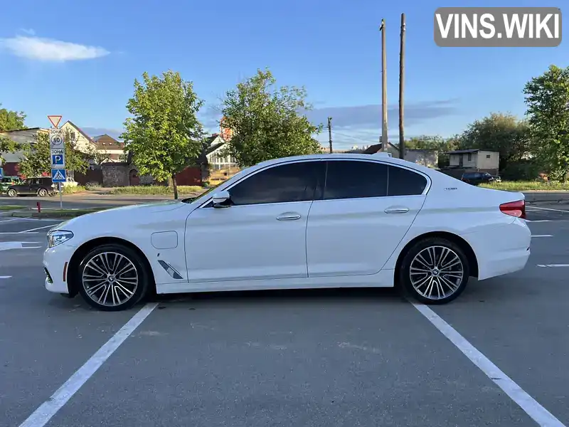 WBAJA9C56JB249953 BMW 5 Series 2018 Седан 2 л. Фото 9