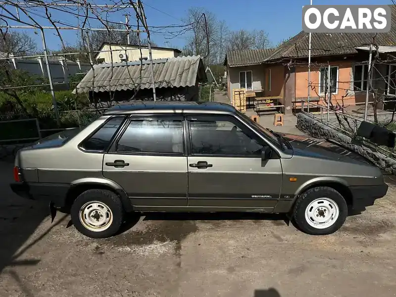 Седан ВАЗ / Lada 21099 2002 1.5 л. Ручная / Механика обл. Одесская, Окны (Красные Окны) - Фото 1/9