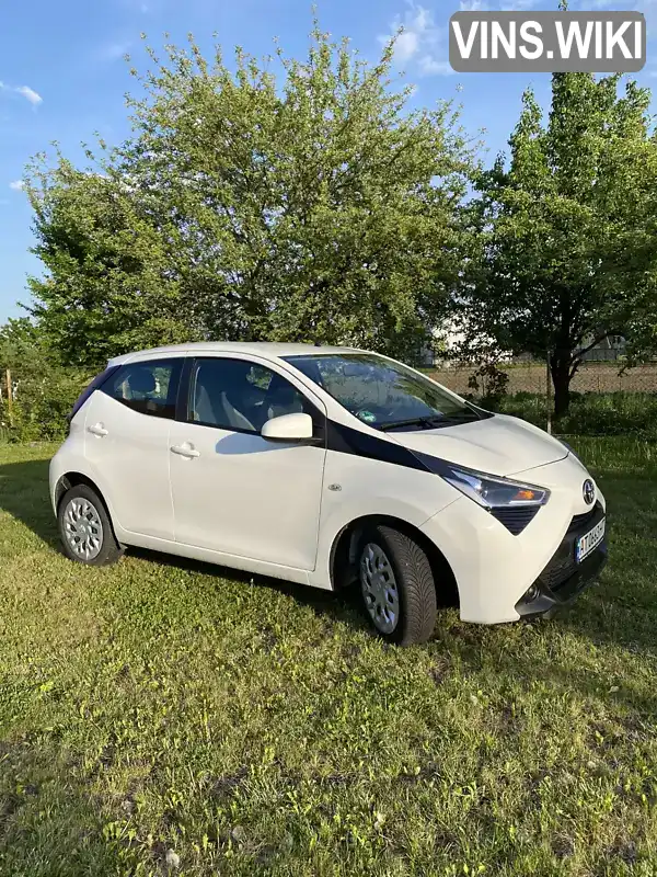 Хетчбек Toyota Aygo 2021 1 л. Ручна / Механіка обл. Чернівецька, Чернівці - Фото 1/21