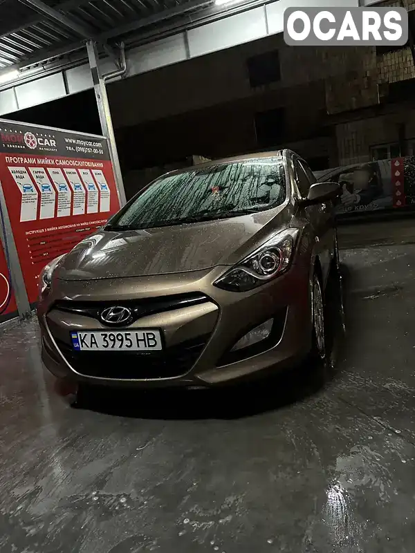 Хетчбек Hyundai i30 2014 1.4 л. Ручна / Механіка обл. Київська, Київ - Фото 1/21