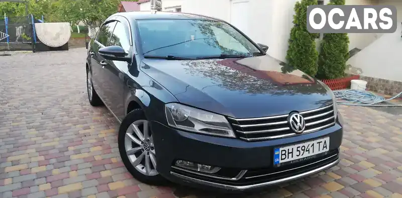 Седан Volkswagen Passat 2011 1.6 л. Ручна / Механіка обл. Одеська, Подільськ (Котовськ) - Фото 1/19