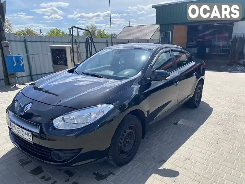 Седан Renault Fluence 2010 1.6 л. Ручна / Механіка обл. Кіровоградська, Новоукраїнка - Фото 1/21