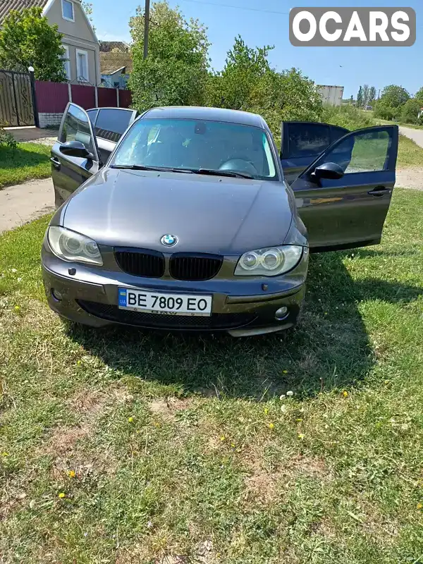 Хетчбек BMW 1 Series 2005 2 л. Ручна / Механіка обл. Миколаївська, Миколаїв - Фото 1/10