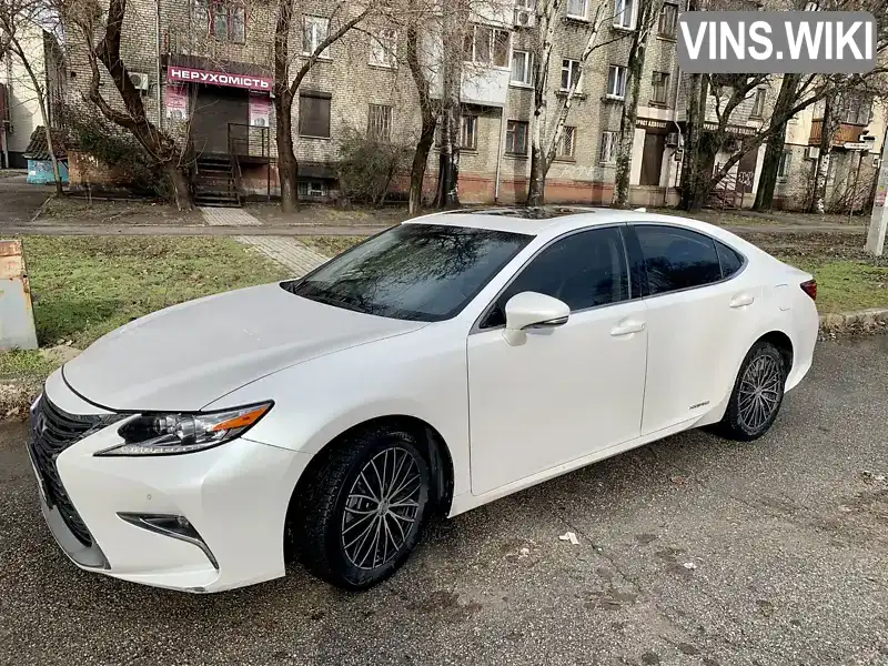 Седан Lexus ES 2016 2.5 л. Автомат обл. Київська, Київ - Фото 1/13